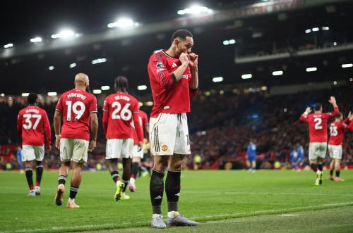 曼联被冤？1场2大争议判罚！英超官方做出解释 红魔球员+球迷不服