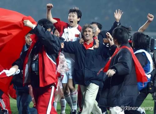 福勒希望老东家放弃“菱形站位”，索博有可能进入疲劳期