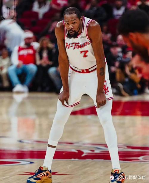 杜兰特40+7+5致命犯规！火箭无缘22分逆转公牛 申京33+13+10