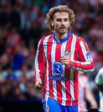 马竞官宣！格列兹曼夏窗离队，10年夺三冠，211球加冕队史射手王